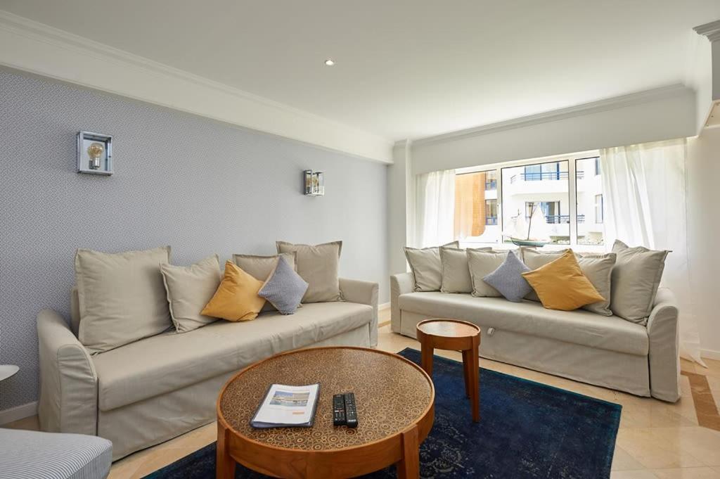 Oceanario 2 Bedroom Apartment - Sea View And Pool Cascais Esterno foto